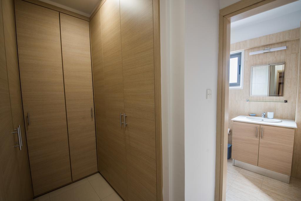 Skylight Megaron Apartment Ларнака Екстериор снимка